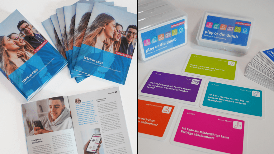 Die blauen Broschüren "Leben im Griff" und das Kartenspiel "Play or die dumb"